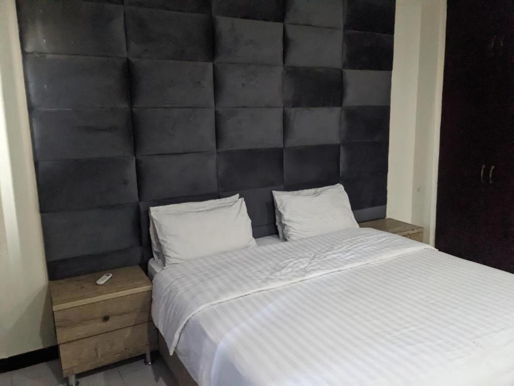 Lavish Hotel Rawalpindi Bagian luar foto